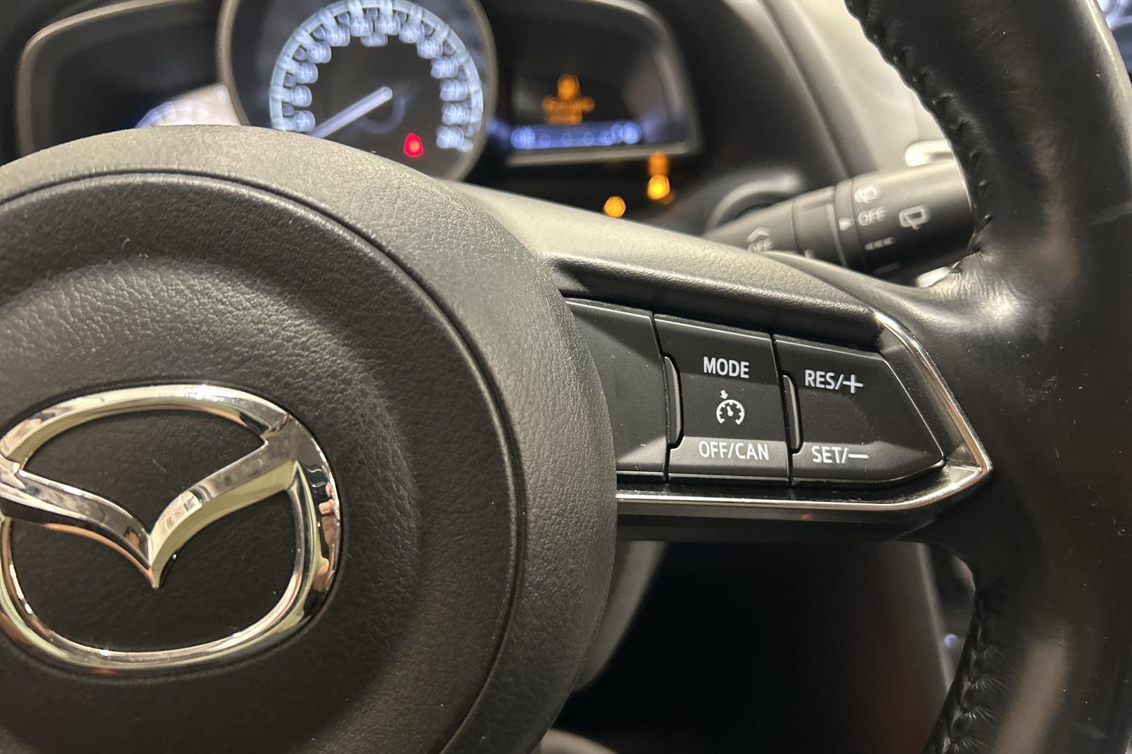 MAZDA Mazda3 2018