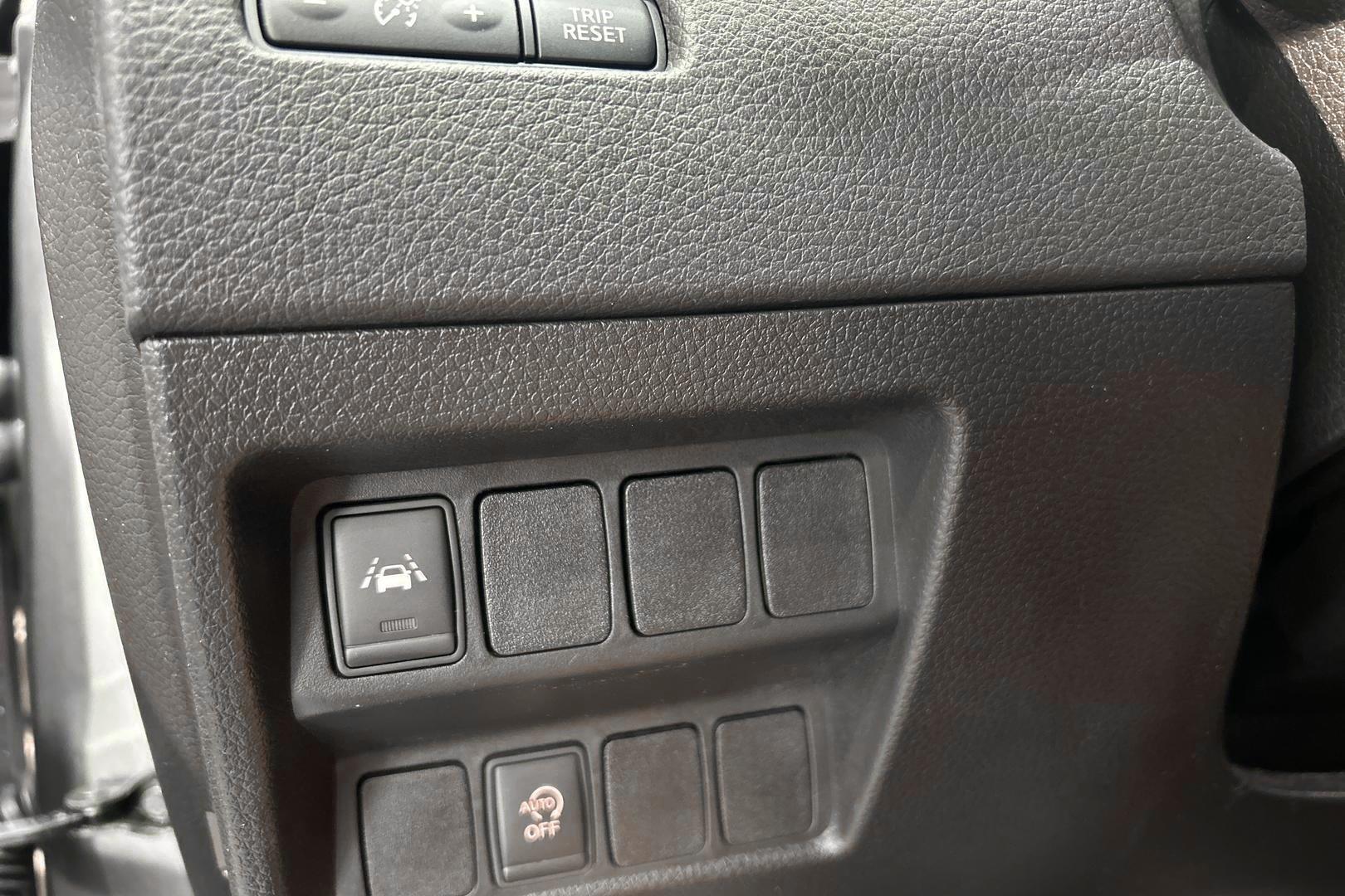 NISSAN Qashqai 2018