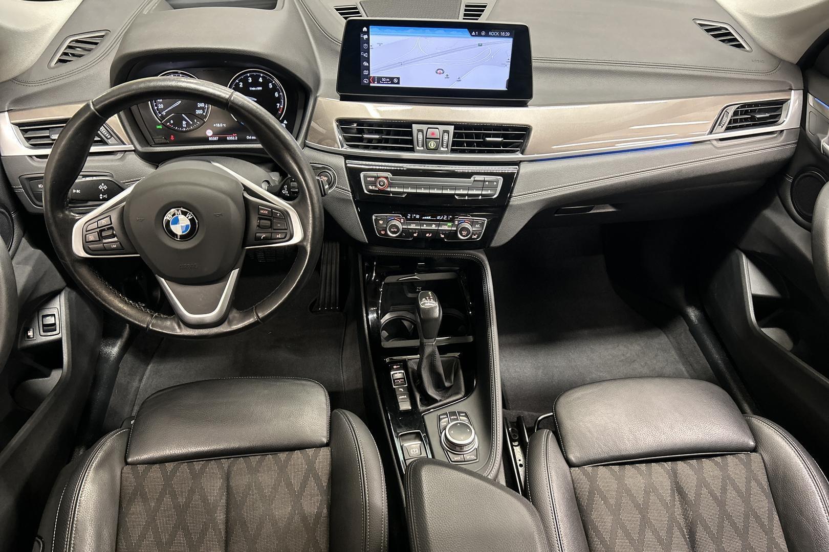 BMW X1 11