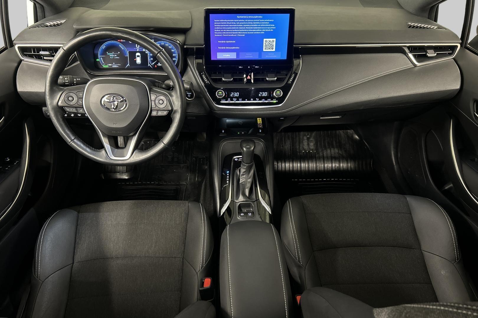 TOYOTA Corolla 2023