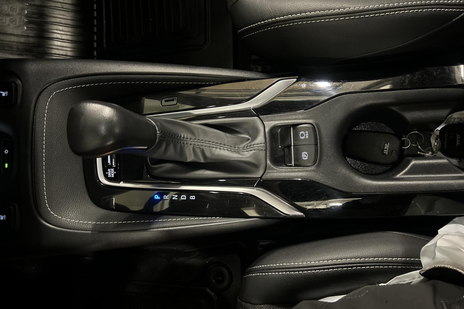 TOYOTA Corolla 2023