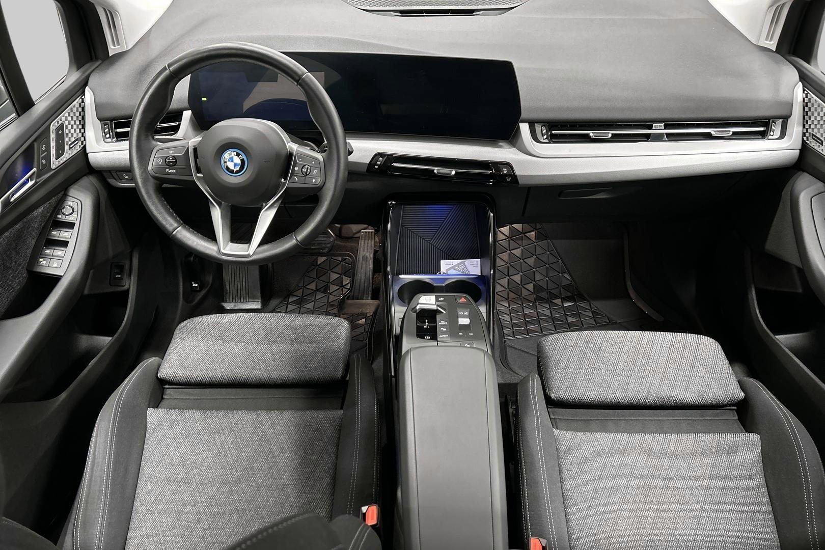 BMW 2-sarja 2024