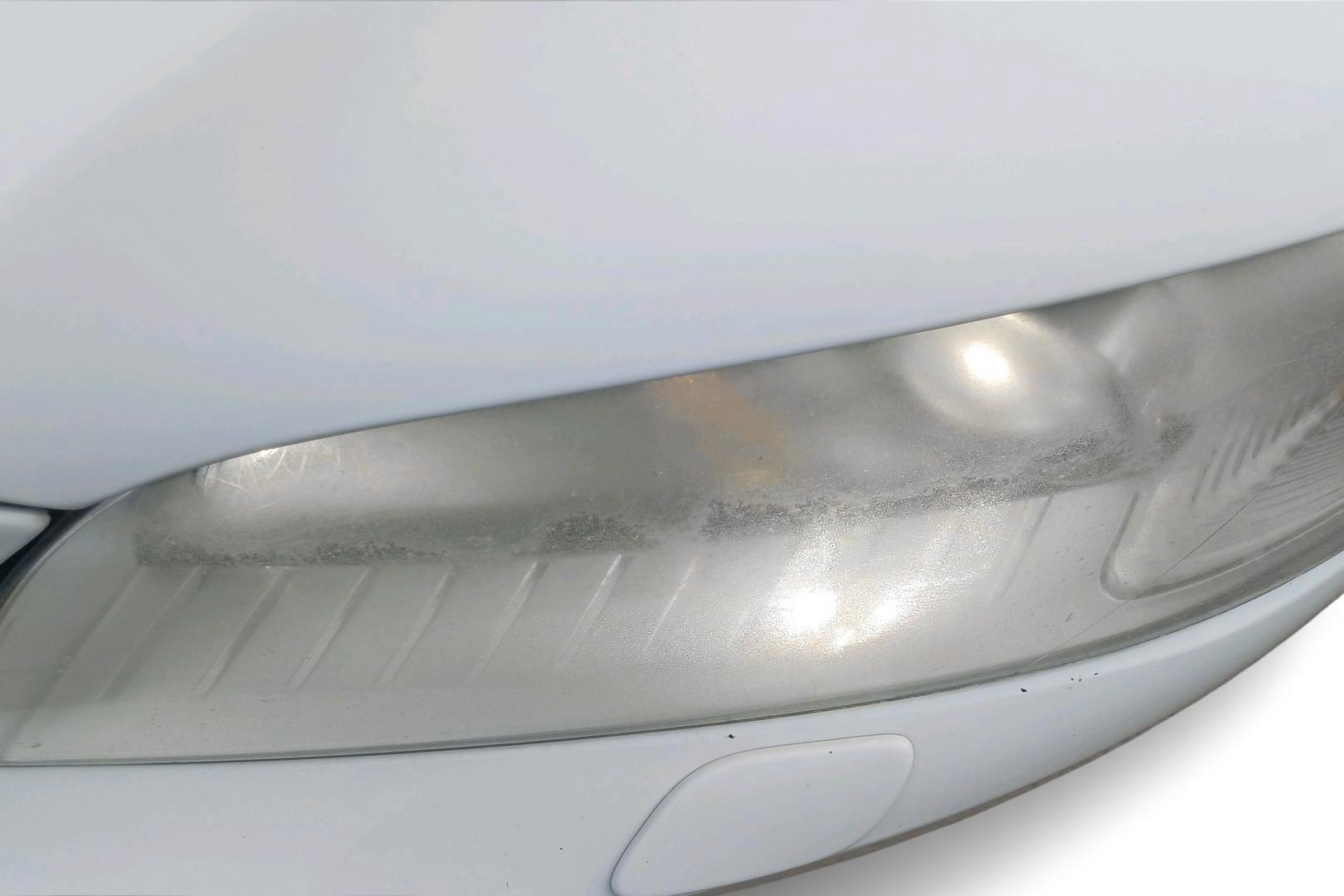 VOLVO V70 2010