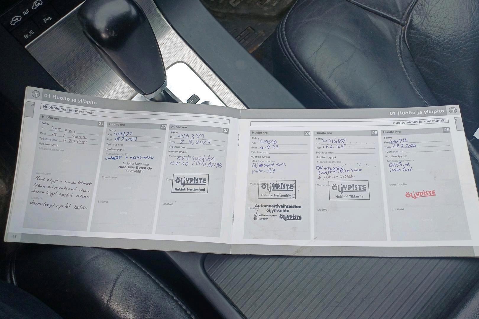 VOLVO V70 2010