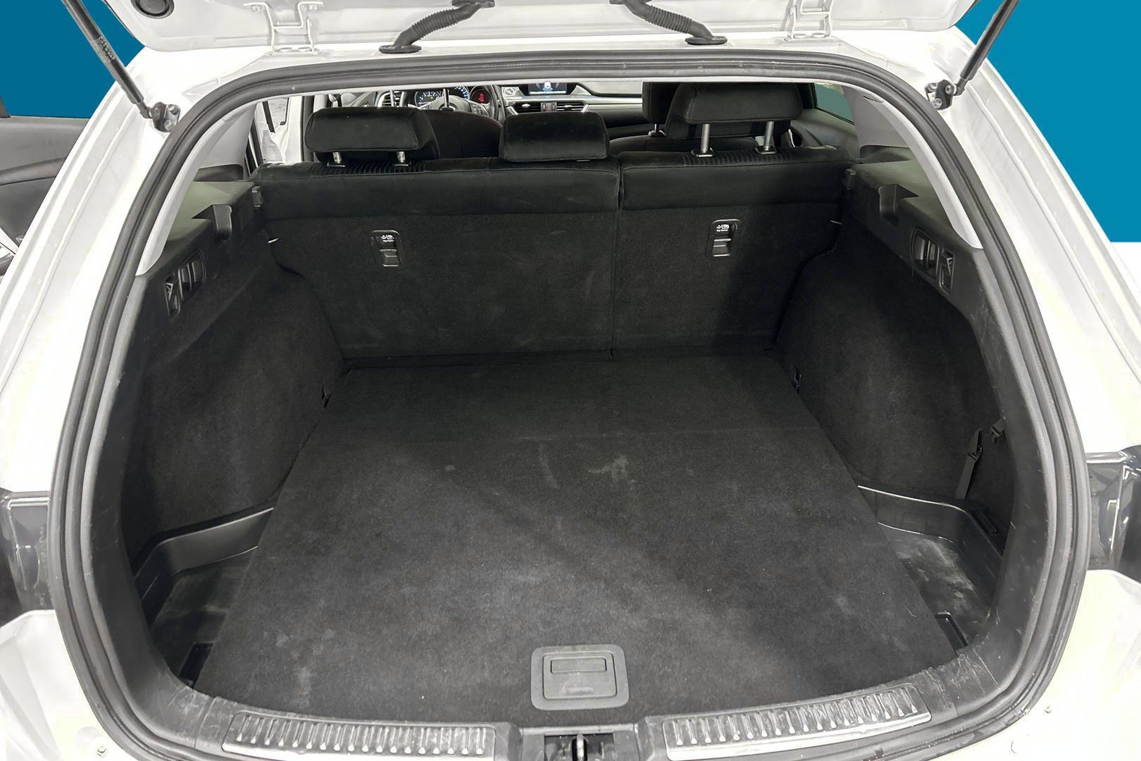 MAZDA Mazda6 2016