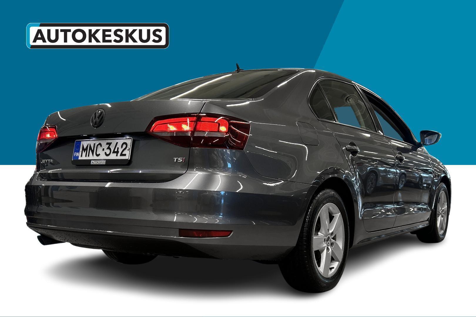 VOLKSWAGEN Jetta 5