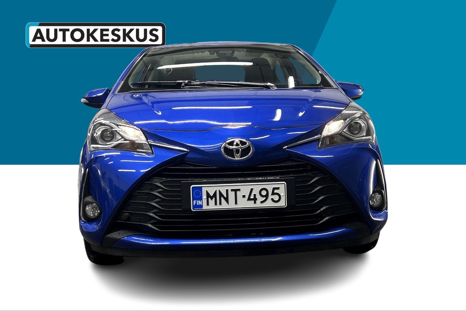 TOYOTA Yaris 2018