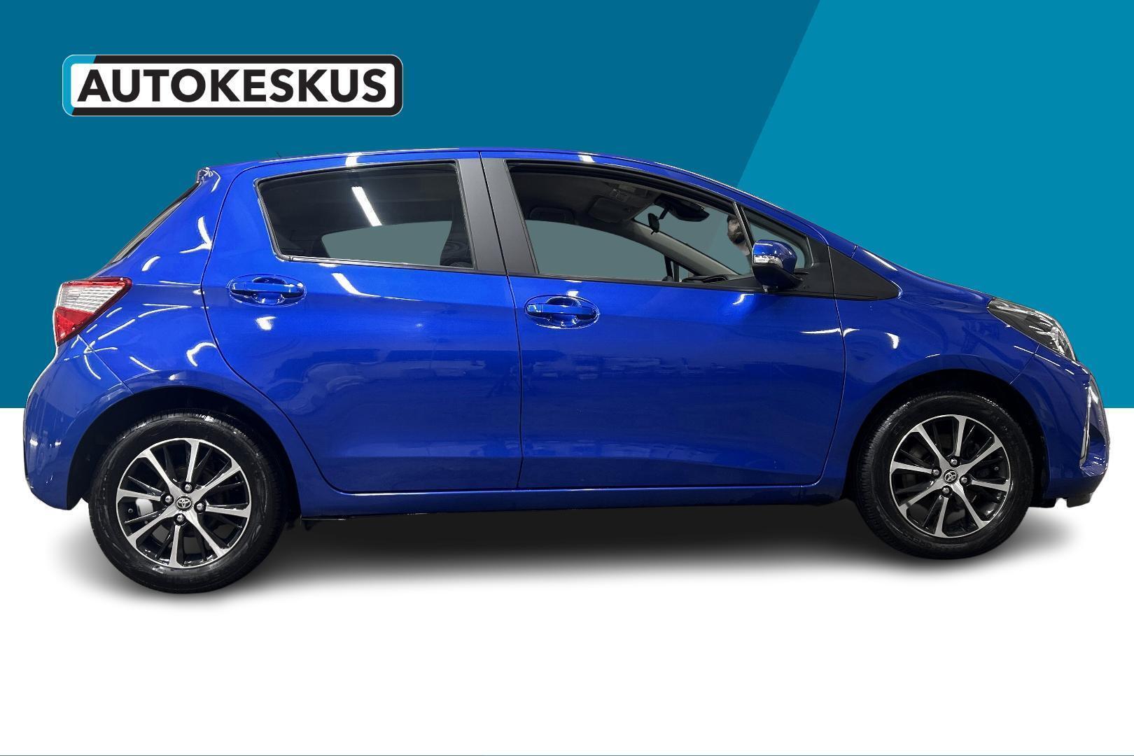 TOYOTA Yaris 2018