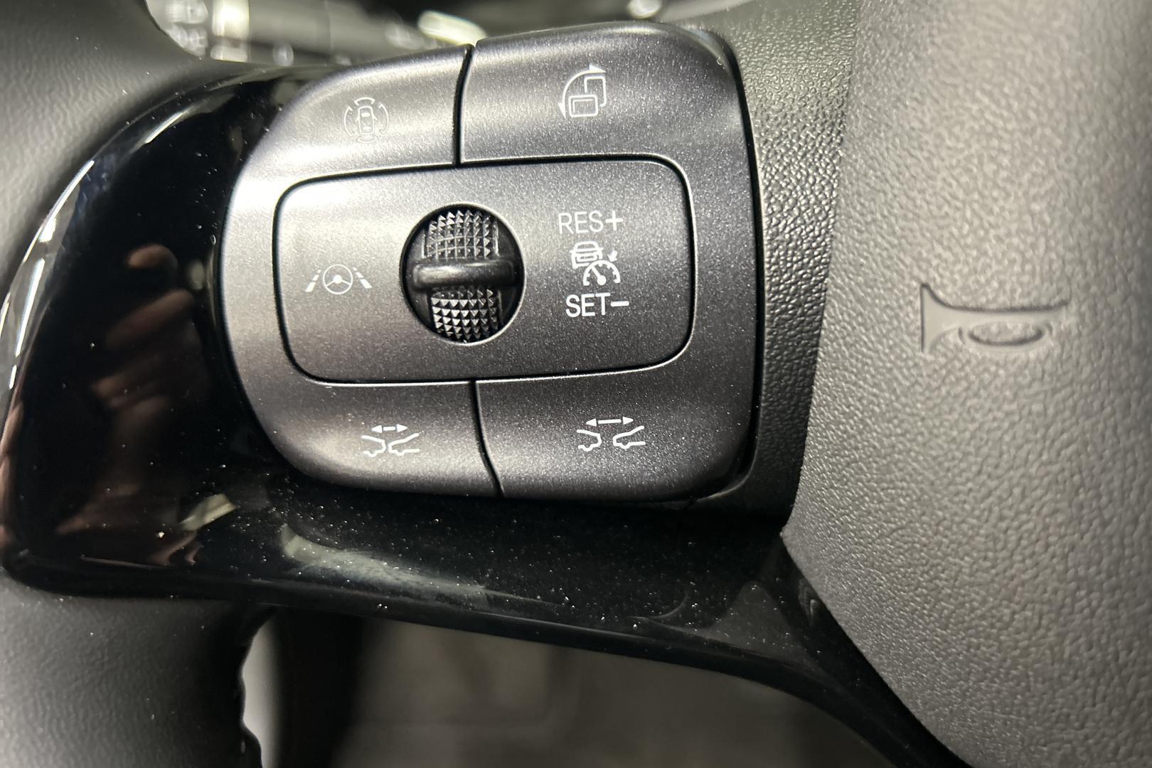 BYD Dolphin 2025
