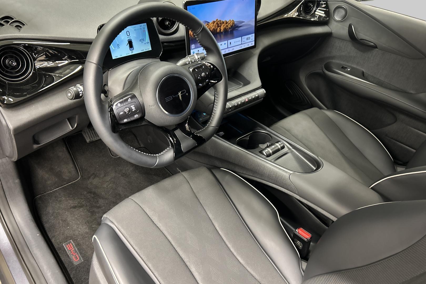 BYD Dolphin 2025