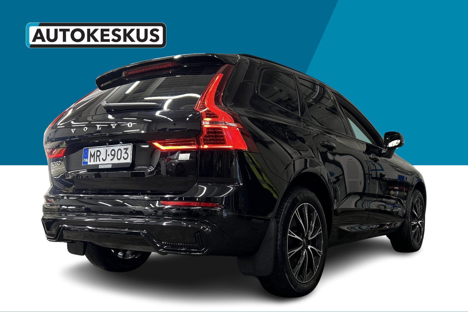 VOLVO XC60 2024