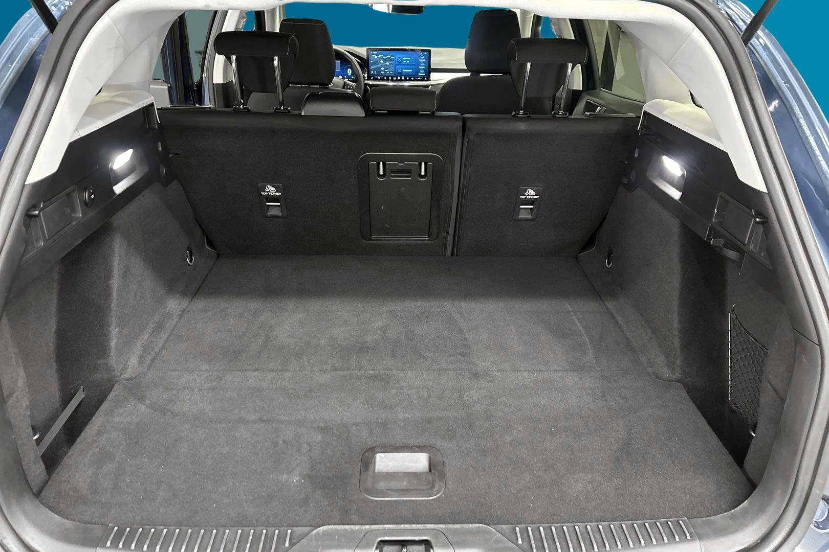 FORD Focus 12