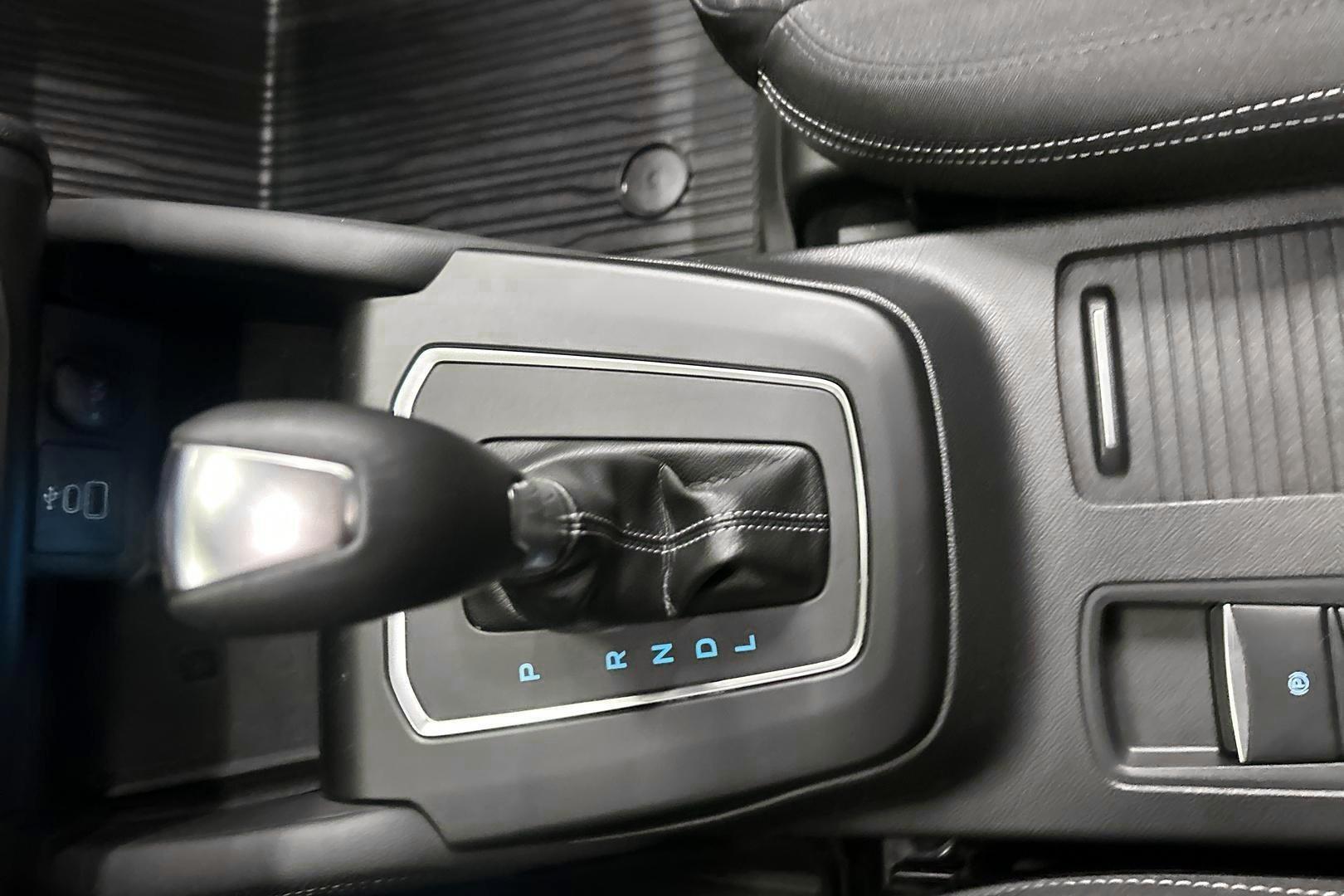FORD Focus 16