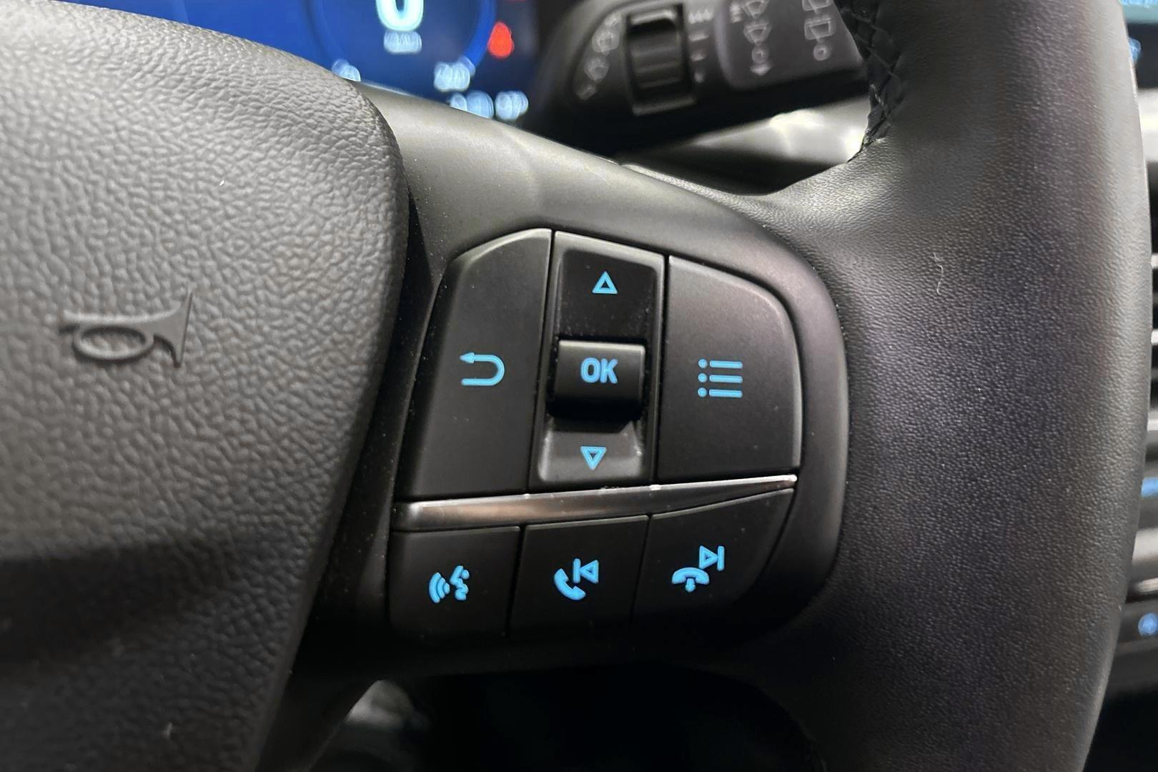FORD Focus 18