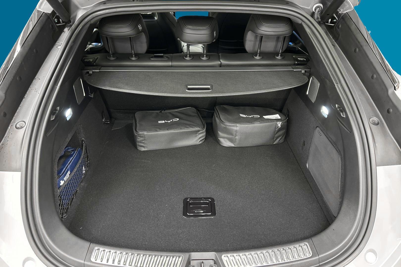 BYD Sealion 7 11