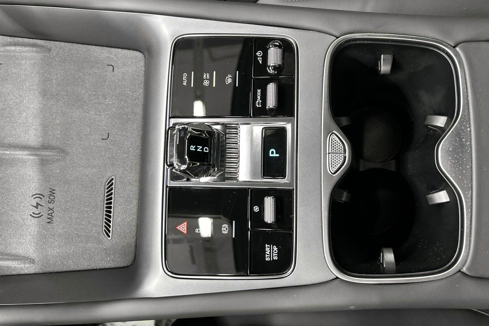 BYD Sealion 7 17