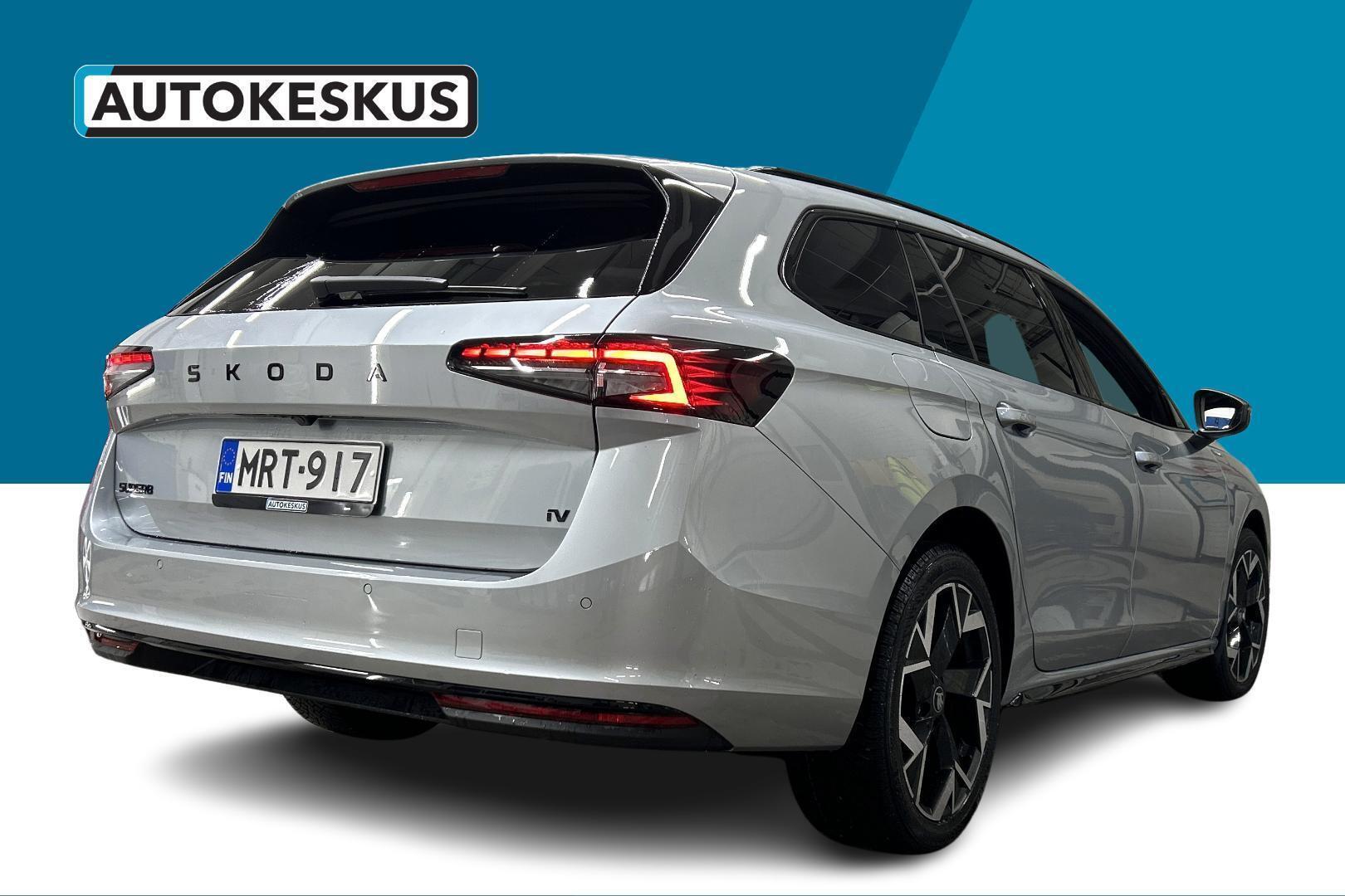 SKODA Superb 2026
