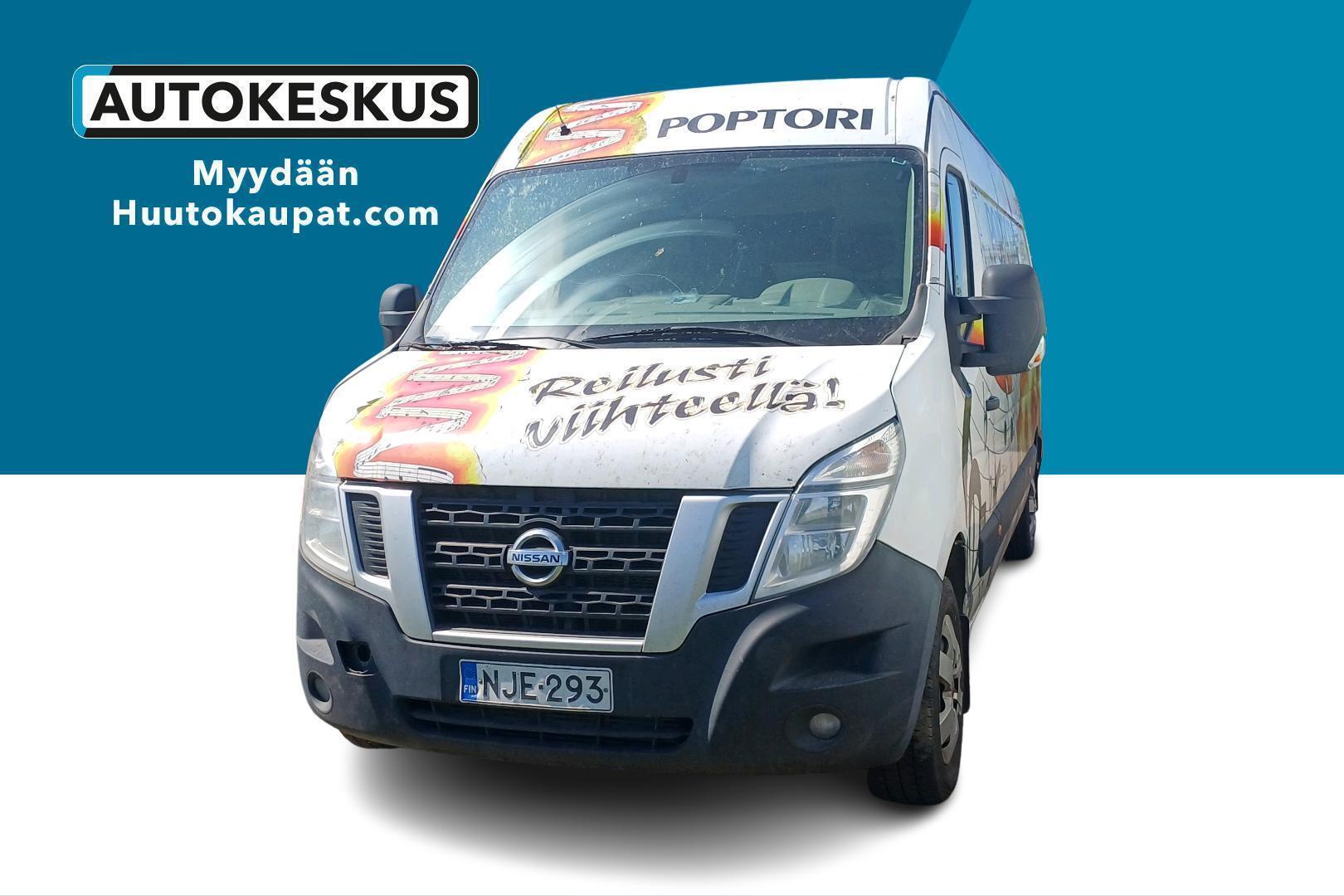NISSAN NV400 2013