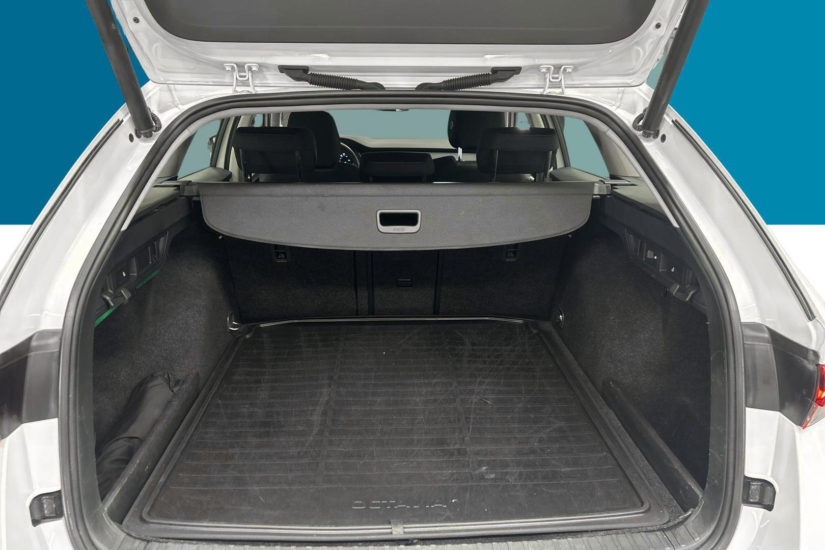 SKODA Octavia 12