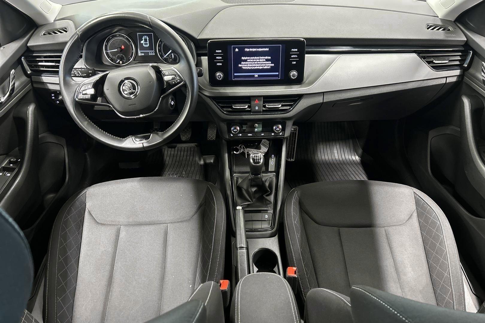 SKODA Scala 11
