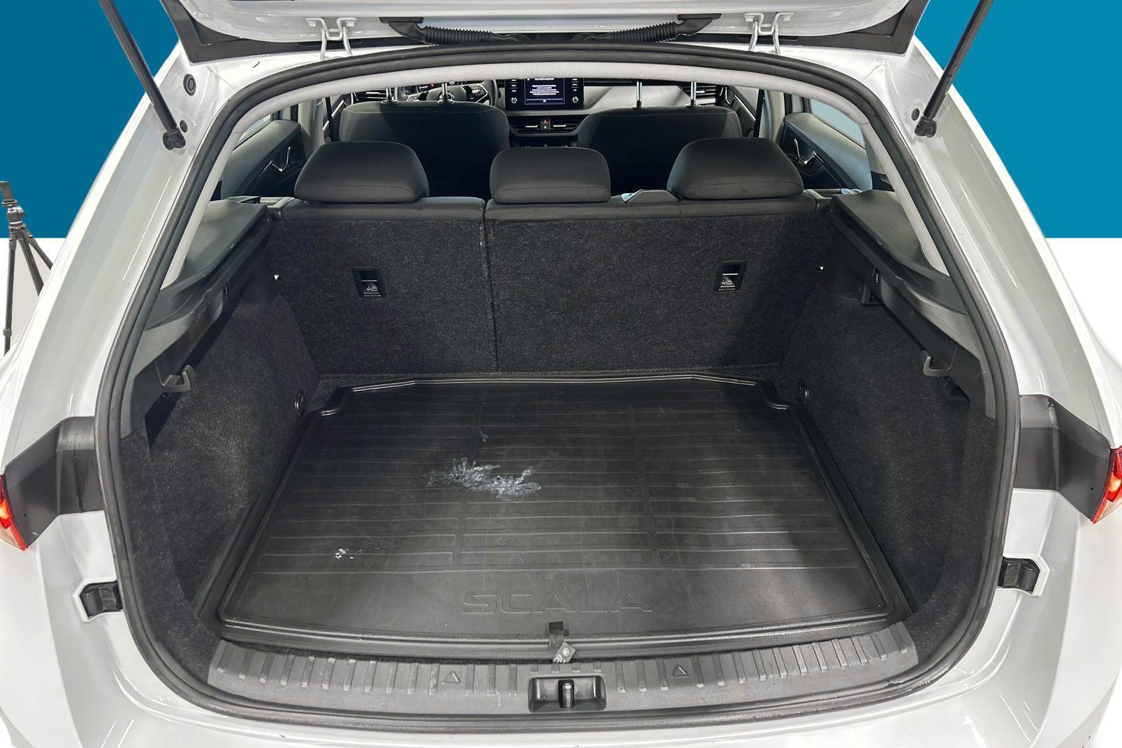 SKODA Scala 12