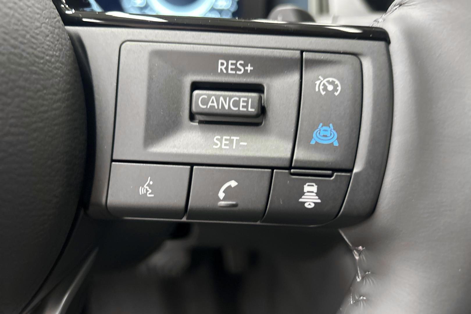 NISSAN Qashqai 17
