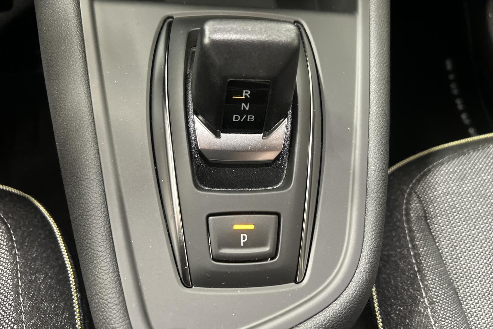 MITSUBISHI Grandis 21