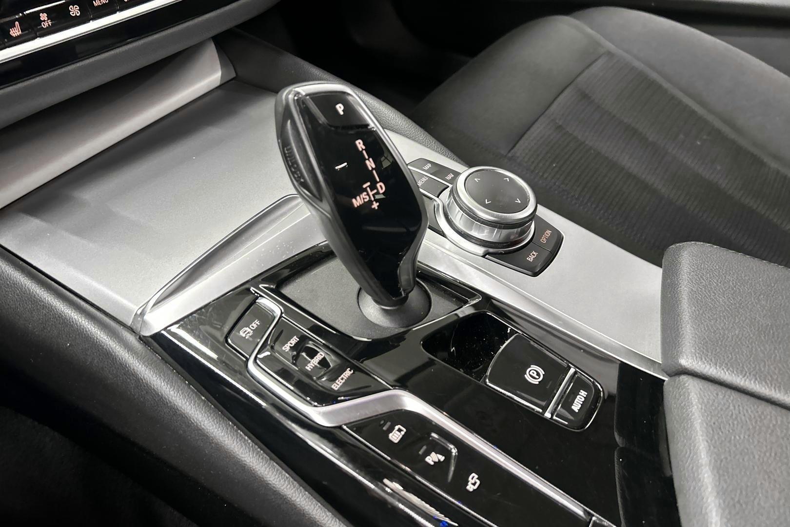BMW 5-sarja 17