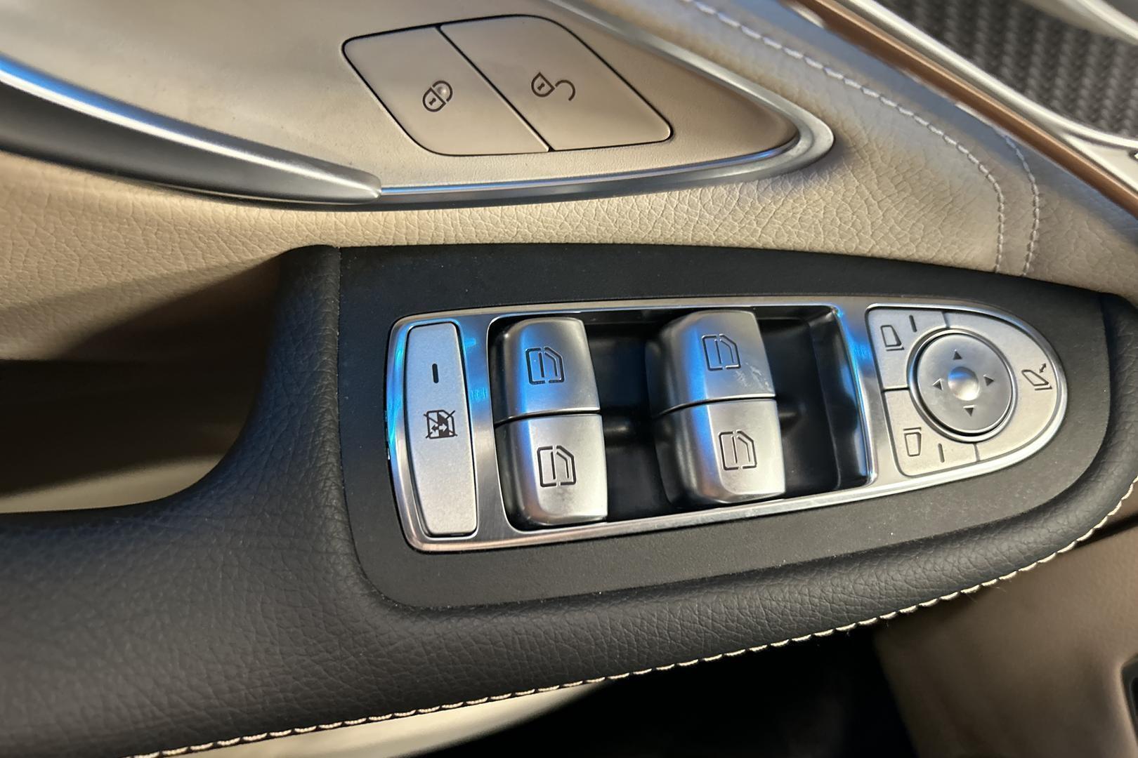 MERCEDES-BENZ EQC 2023