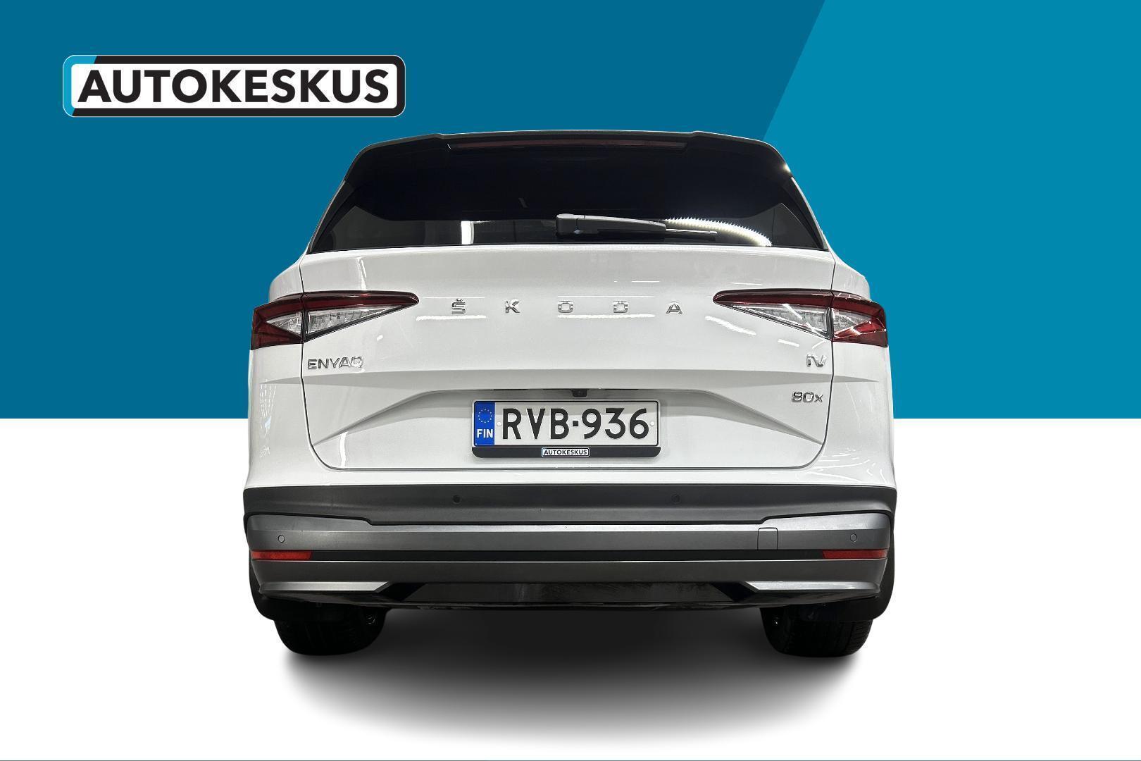 SKODA Enyaq 2023