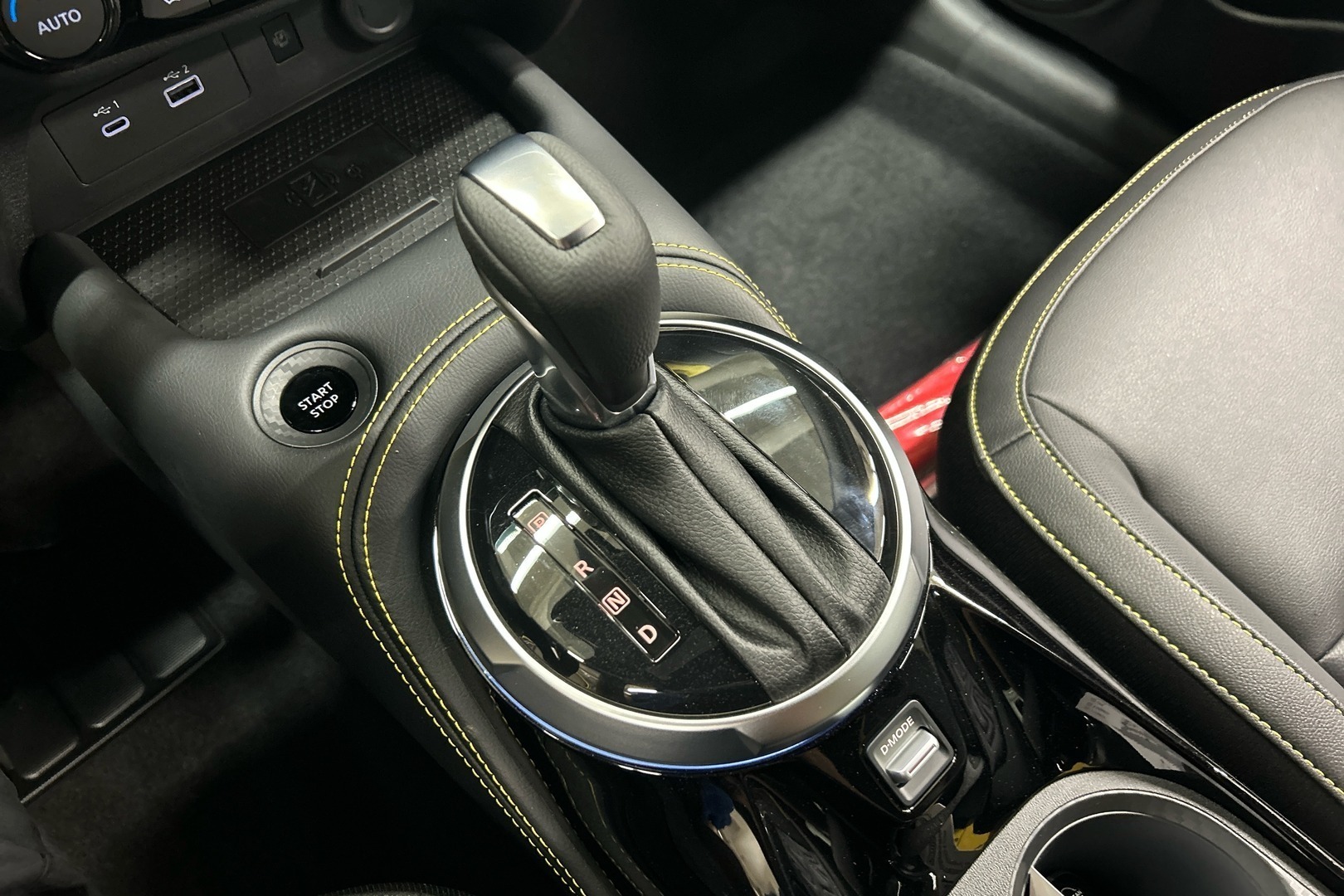 NISSAN Juke 16