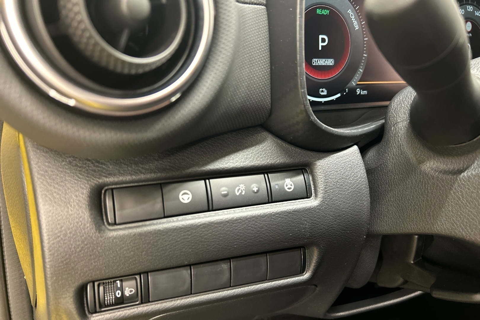 NISSAN Juke 17