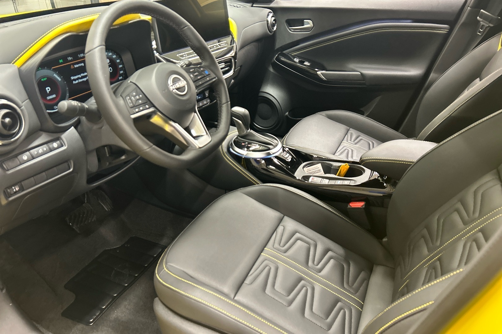 NISSAN Juke 8