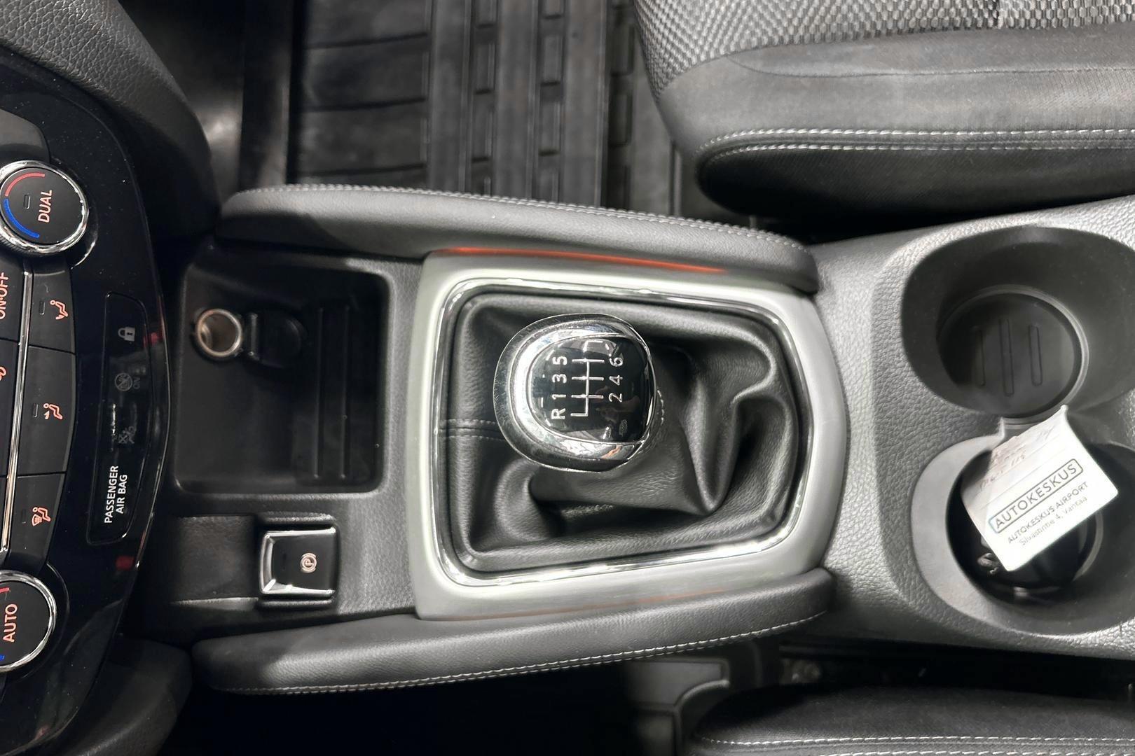 NISSAN Qashqai 17
