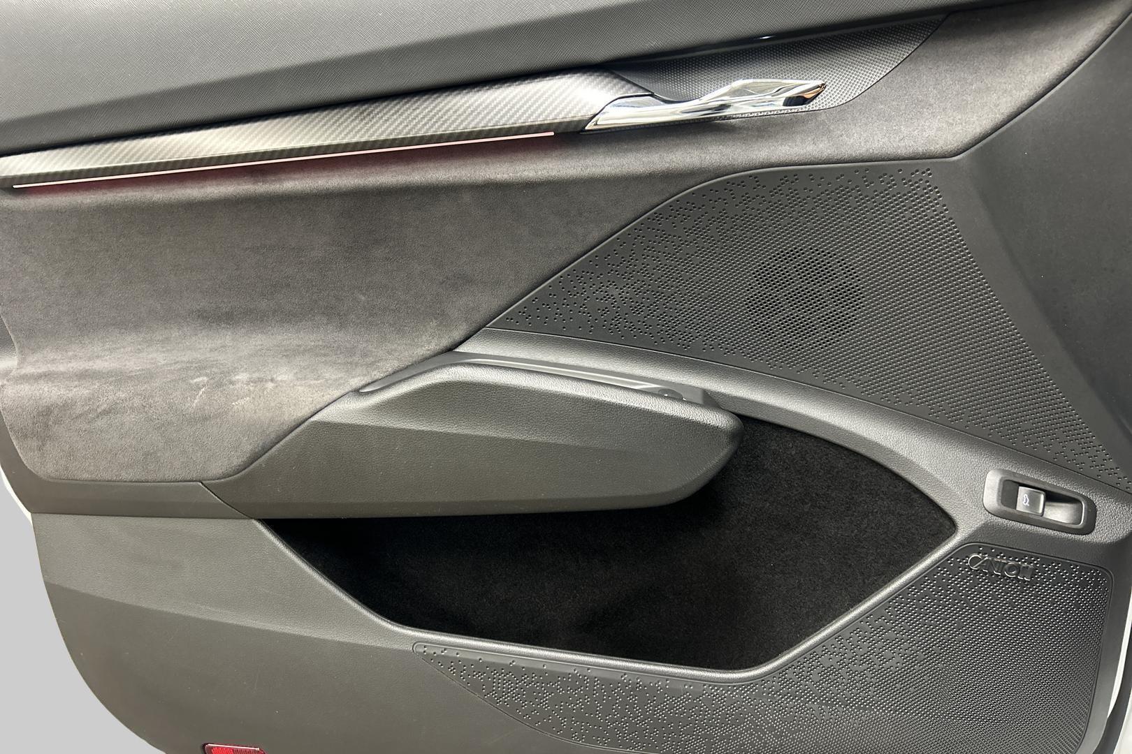 SKODA Enyaq 2023