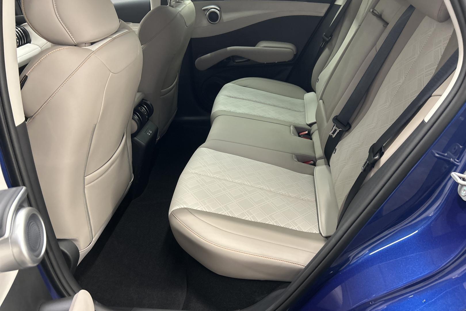 BYD Atto 3 10