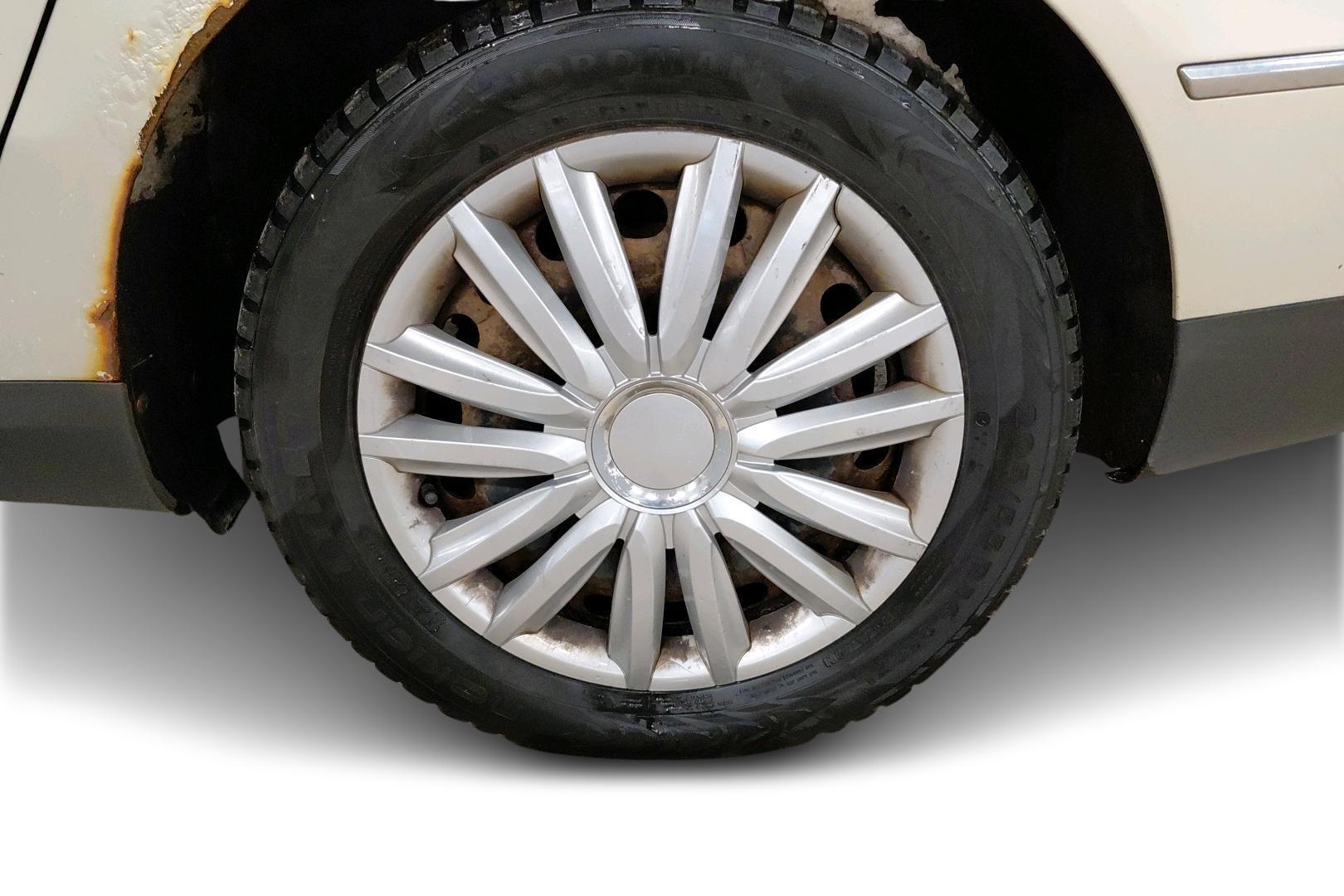 VOLKSWAGEN Passat 2010