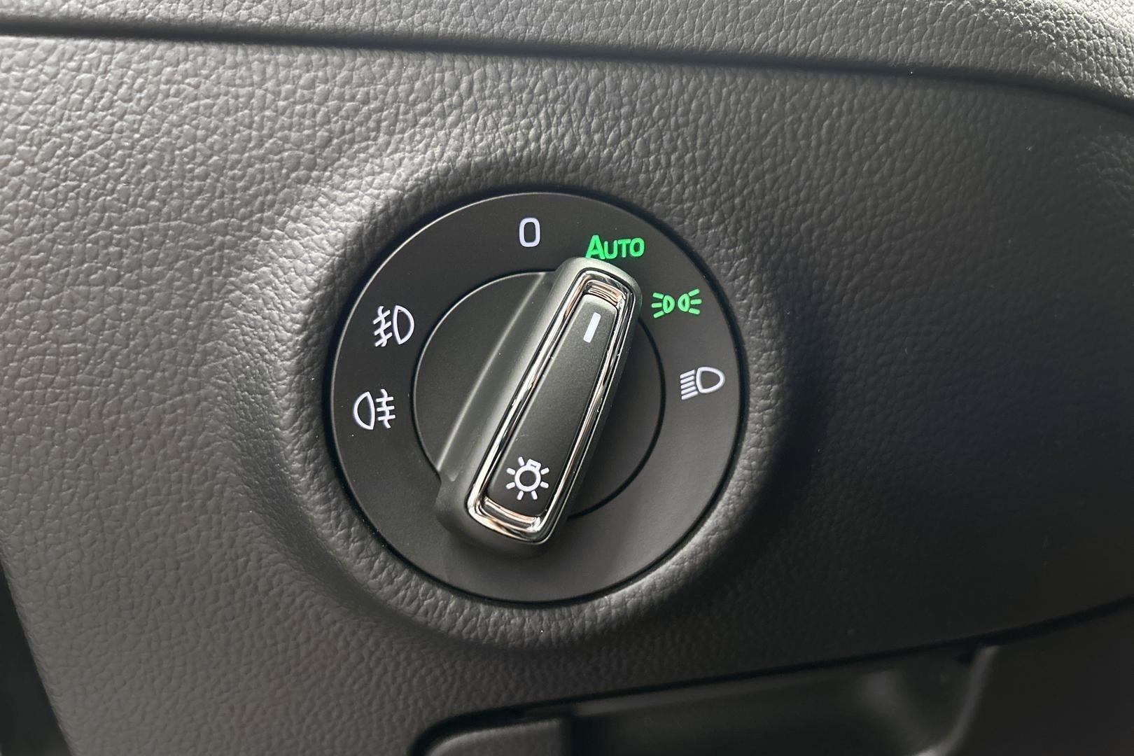 SKODA Superb 2016