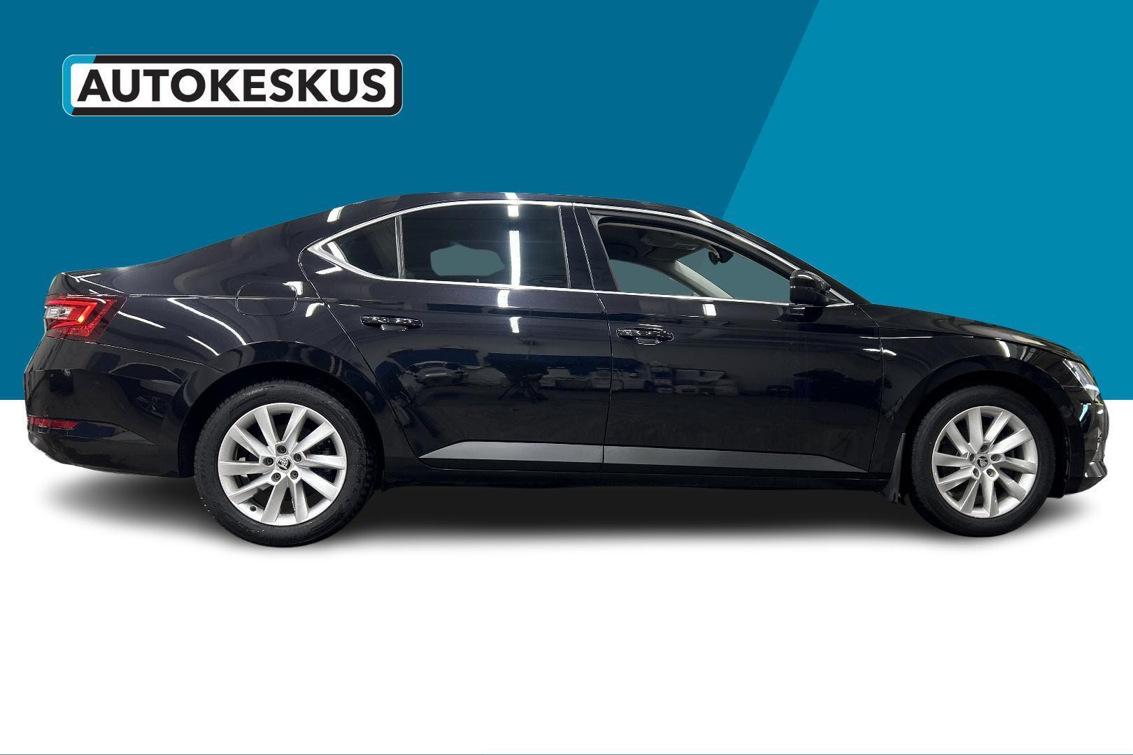 SKODA Superb 2016
