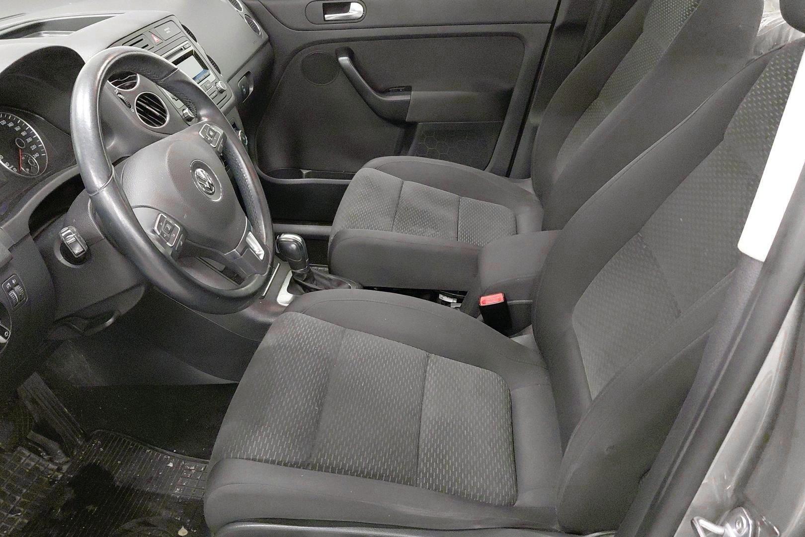 VOLKSWAGEN Golf Plus 2013
