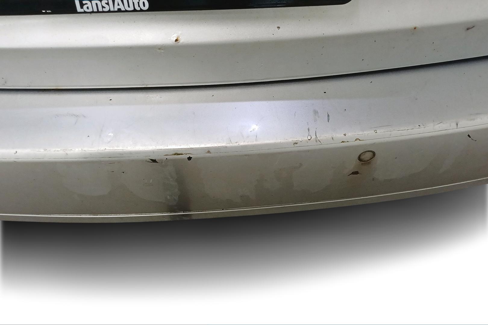 VOLKSWAGEN Touran 2013