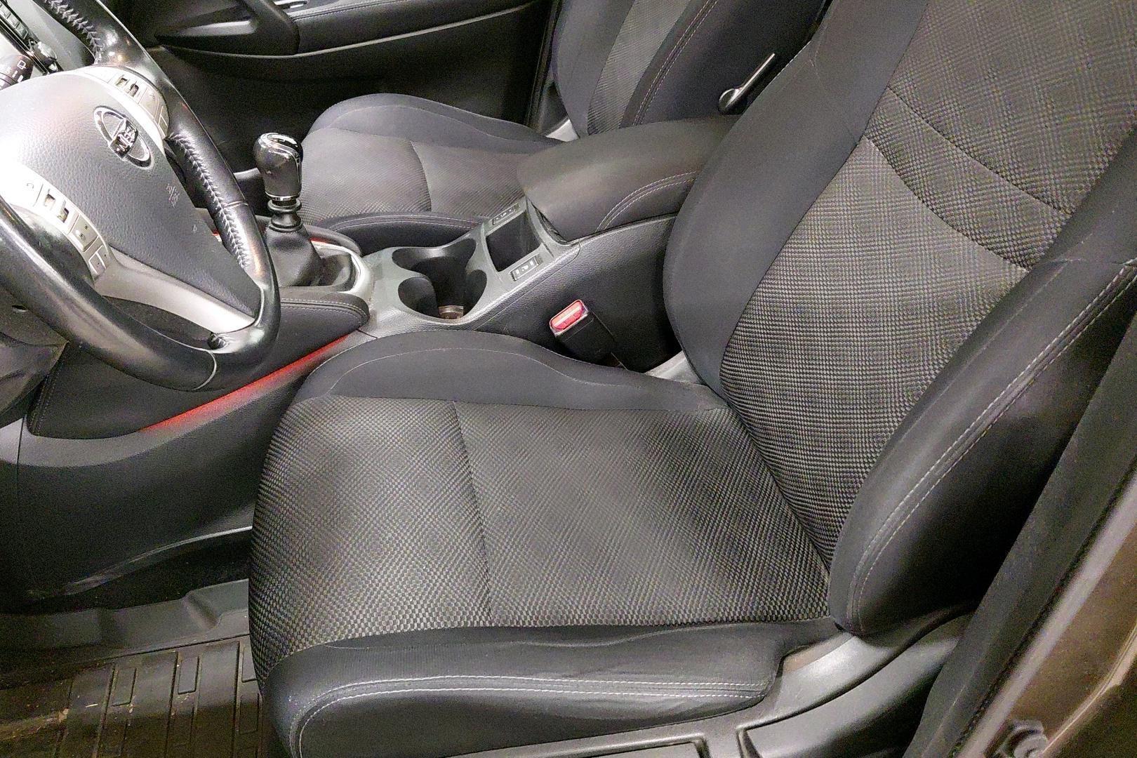 NISSAN Qashqai 2015