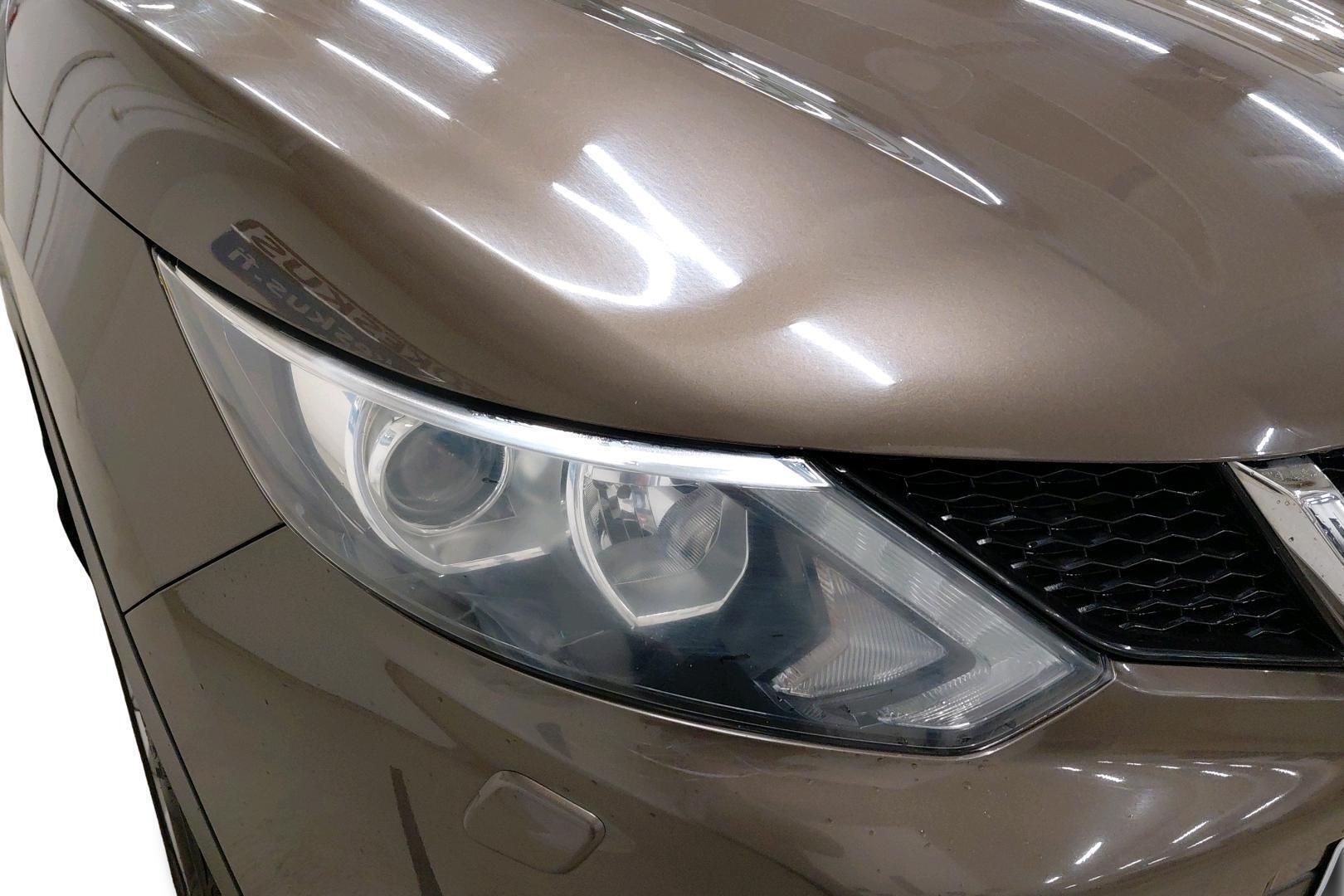 NISSAN Qashqai 2015