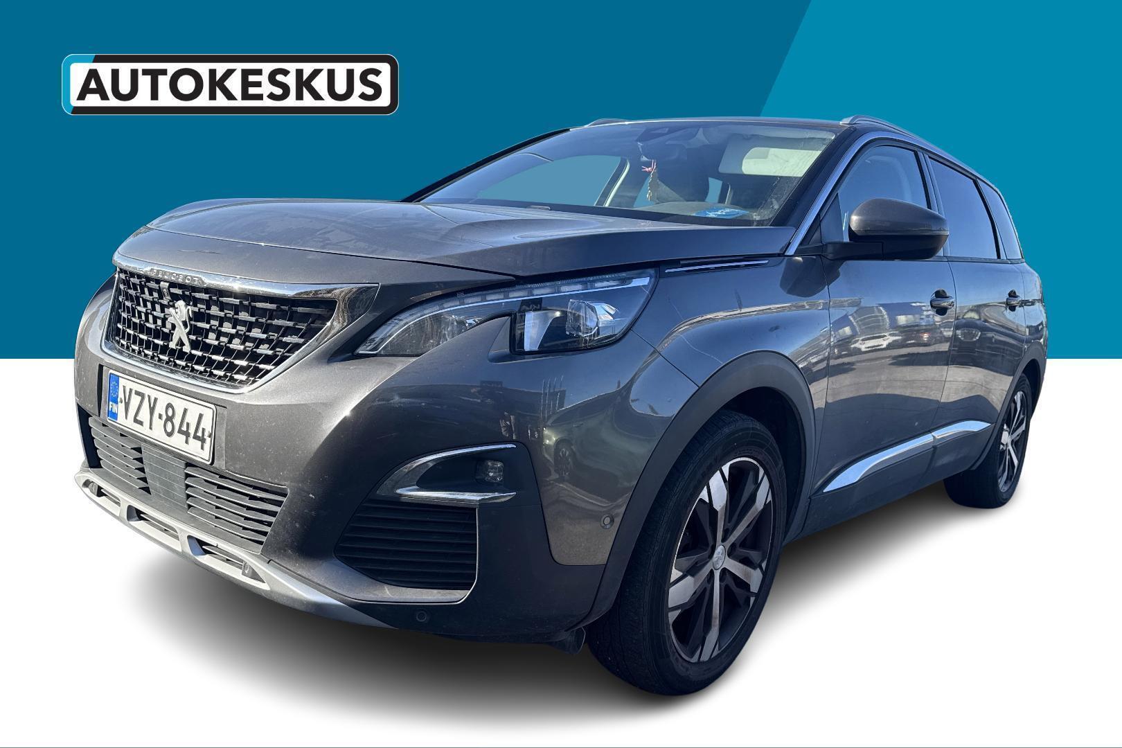 PEUGEOT 5008 2018