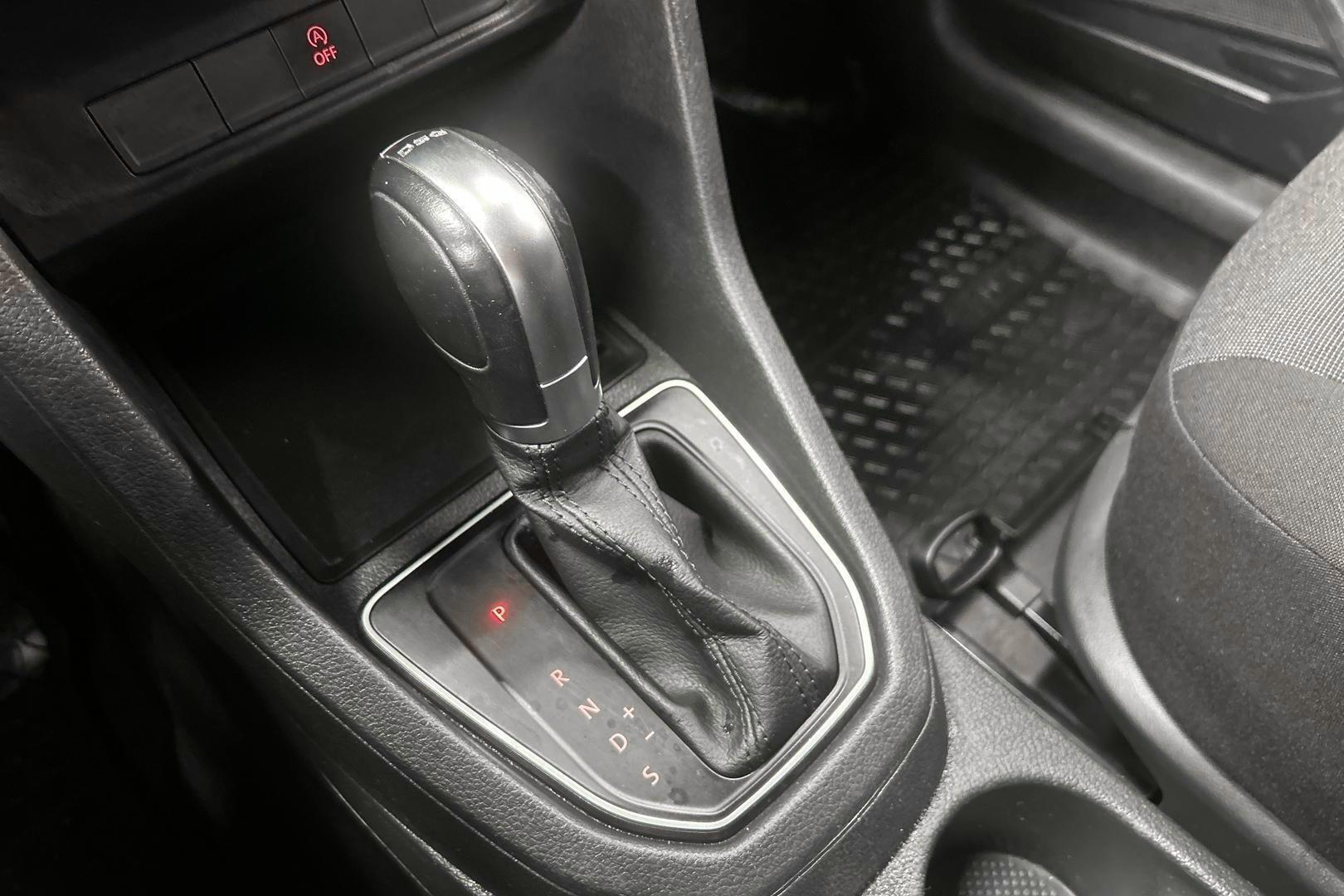 VOLKSWAGEN Caddy 16