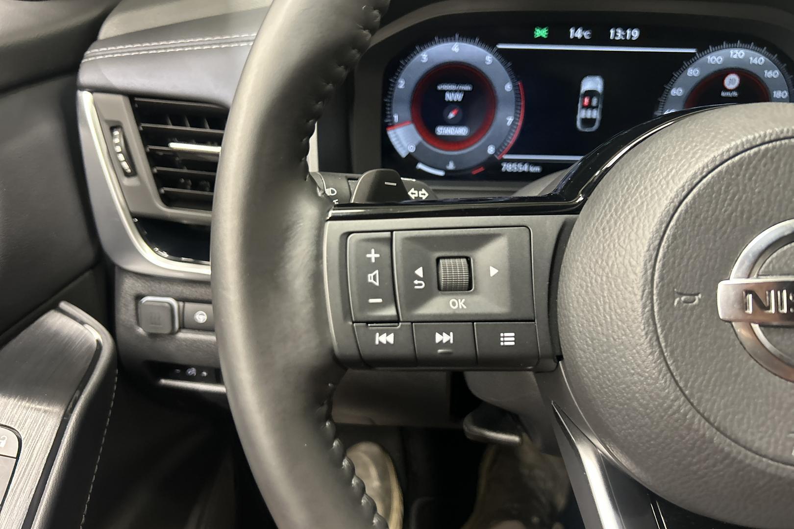 NISSAN Qashqai 19