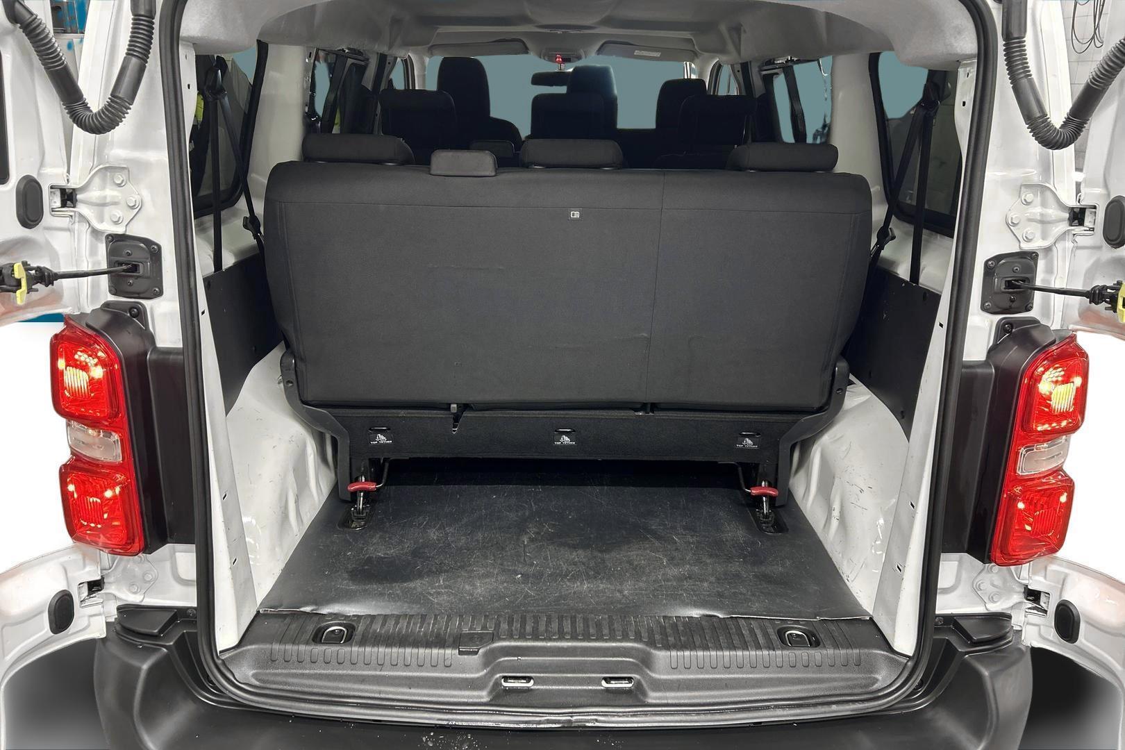 TOYOTA Proace Verso 12
