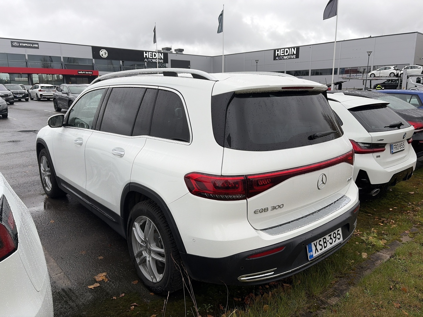 MERCEDES-BENZ EQB 2024