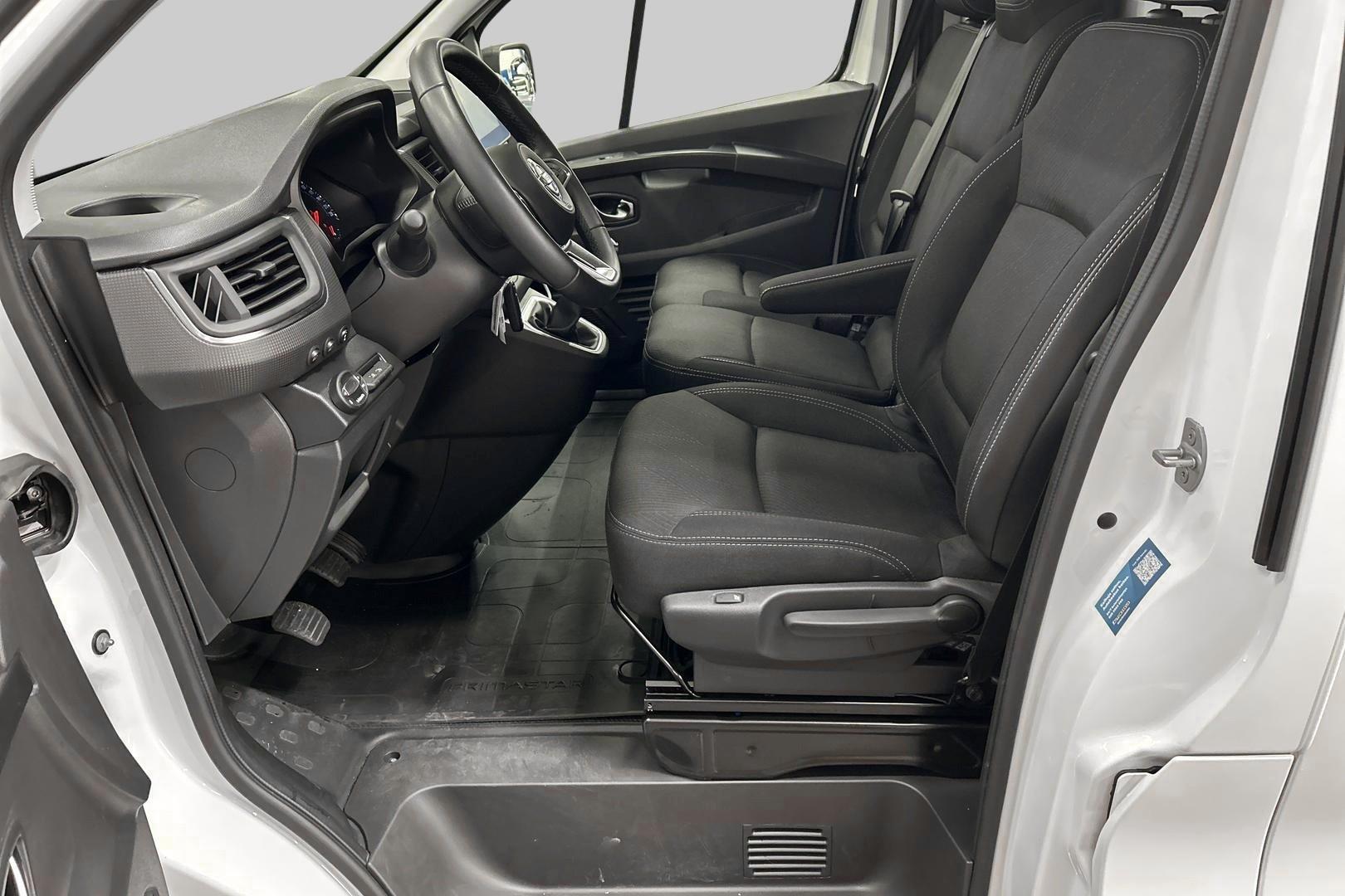 NISSAN Primastar 2024