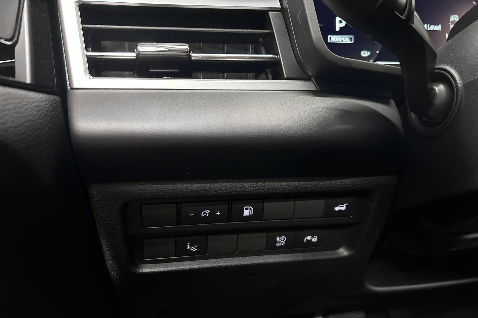 MITSUBISHI Outlander 2025